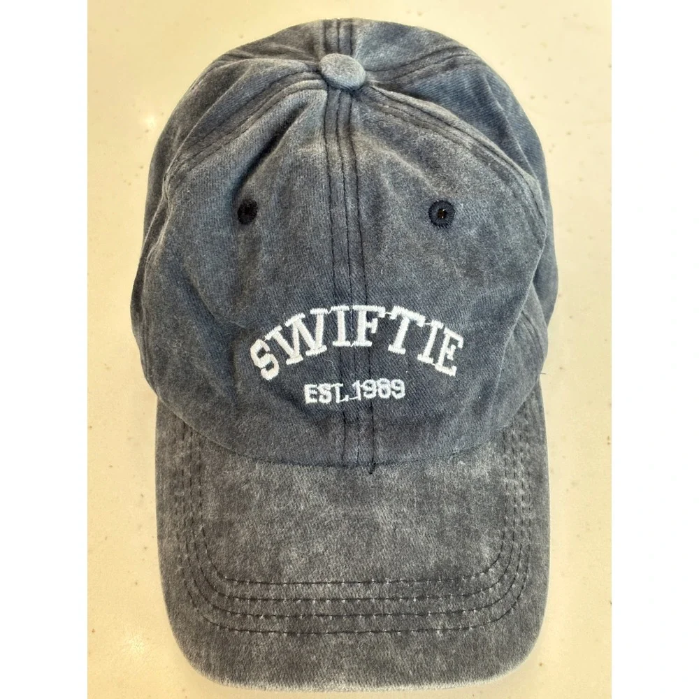 Lot of 16 Swiftie Taylor Swift Cap Washed Navy Blue Cotton Embroidered Hat Fan